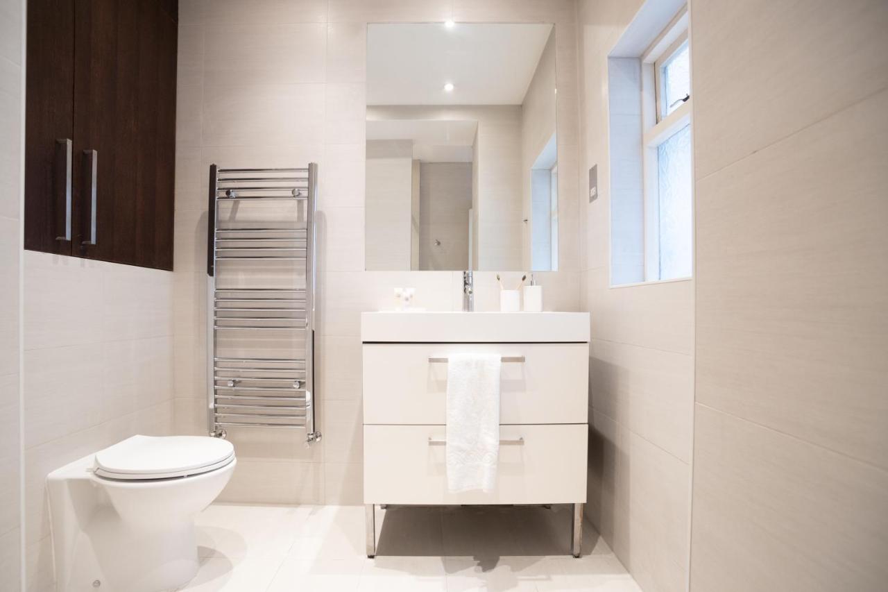 Three Bed With City View Shoreditch Perfect For Business Corporate By Belvilla Appartement
