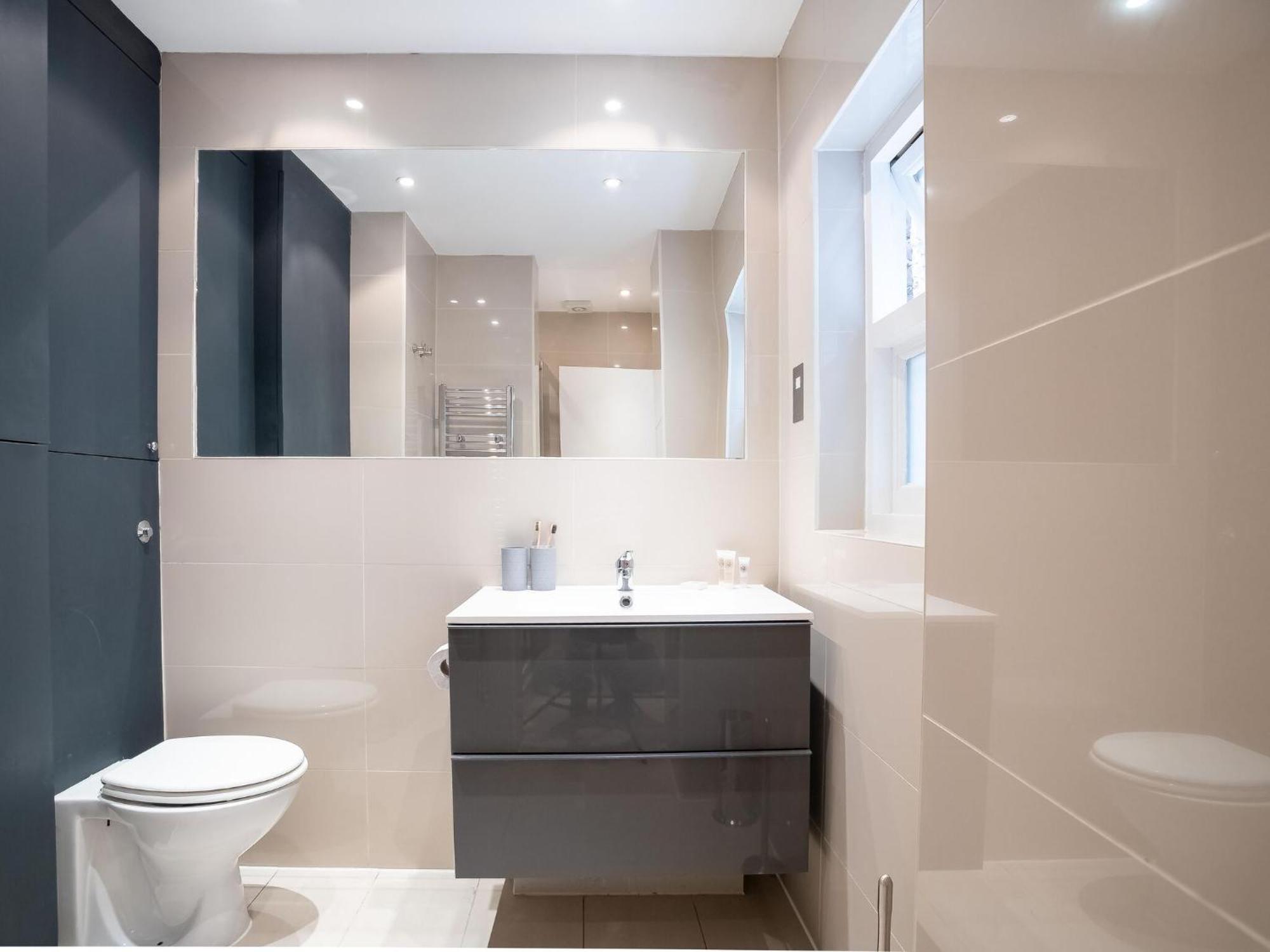 Three Bed With City View Shoreditch Perfect For Business Corporate By Belvilla Apartamento
